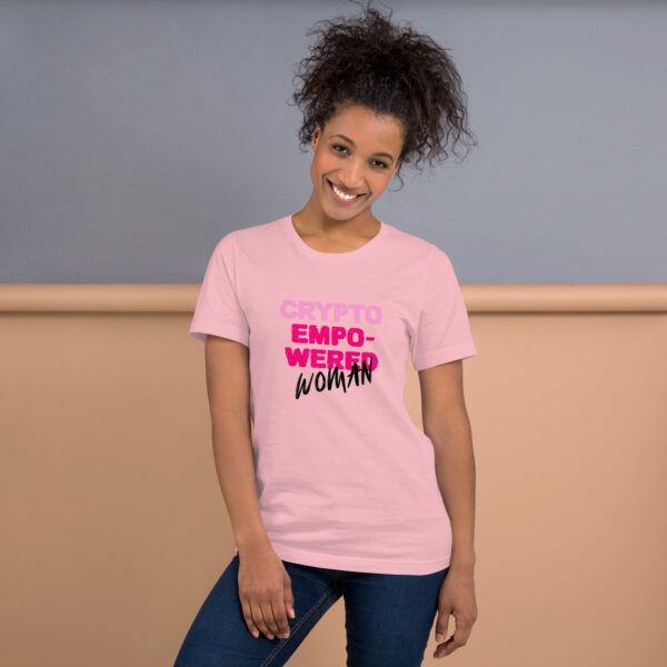 T-shirt Crypto Empowered Woman - Image 3