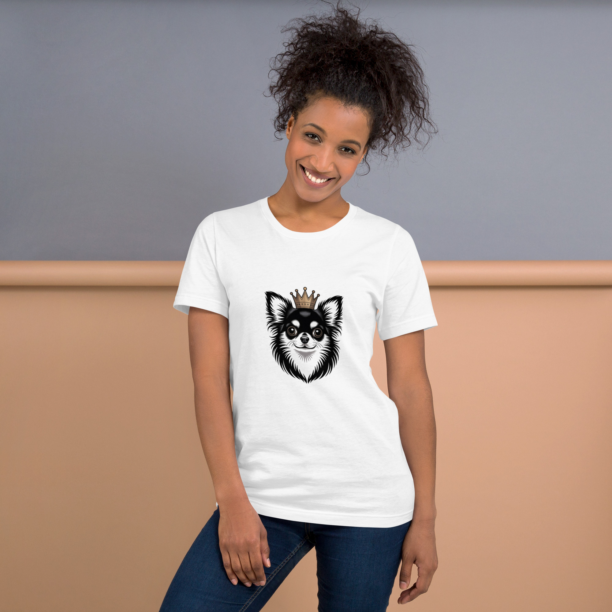 Queen Chihuahua Crown Tshirt